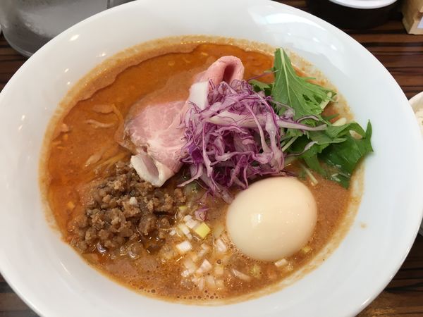 「【限定】完熟トマトの担々麺」@麺屋 一翔の写真