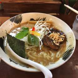 札幌白味噌とんこつ