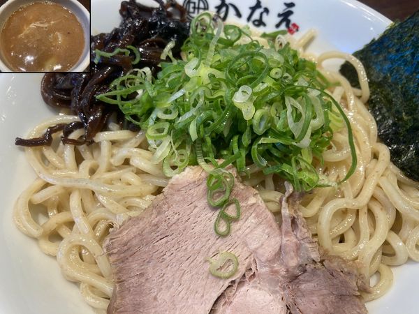 「濃厚豚骨つけ麺＋ワンタン」@豚骨ソバ かなえの写真