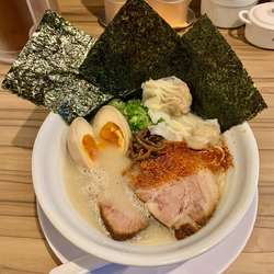 特製博多とんこつ