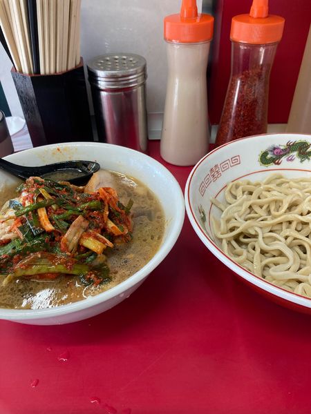 「つけ麺（麺半分、九条ネギキムチ）」@ラーメン二郎 湘南藤沢店の写真