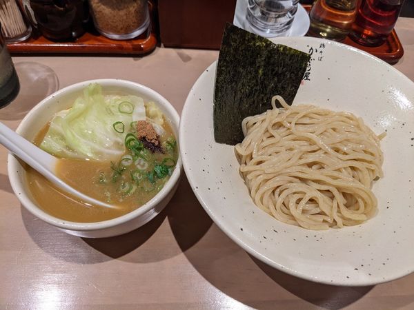 「濃熟鶏つけそば950円」@鶏そば かぐら屋 西新宿店の写真