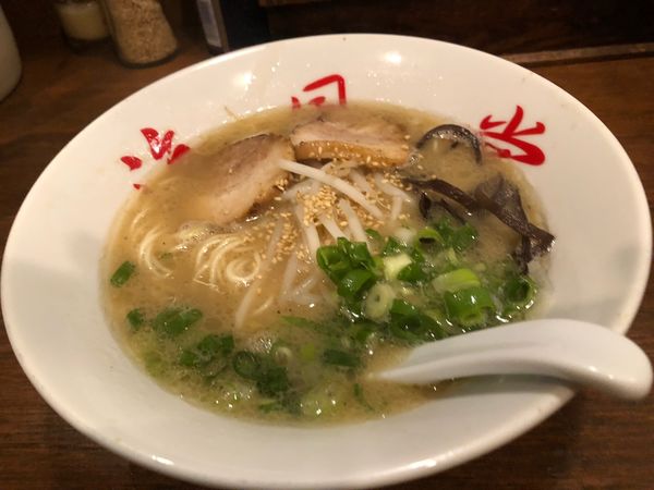 「塩豚骨ラーメン」@ラーメン考房 海風堂の写真