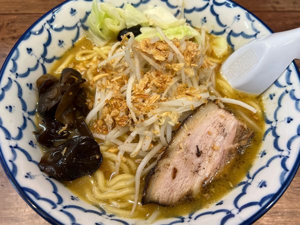 「らーめん 塩」@波（シー）の写真