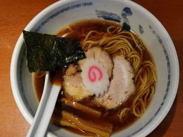 「らーめん醤油」@たけちゃんにぼしらーめん 調布店の写真