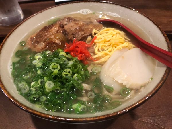 「ソーキそば」@瀬戸海人 新井口店の写真