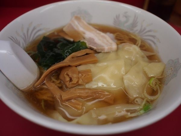 「ワンタンメン」@中華料理 満洲里の写真