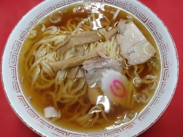 「ラーメン　７００円」@源来軒の写真