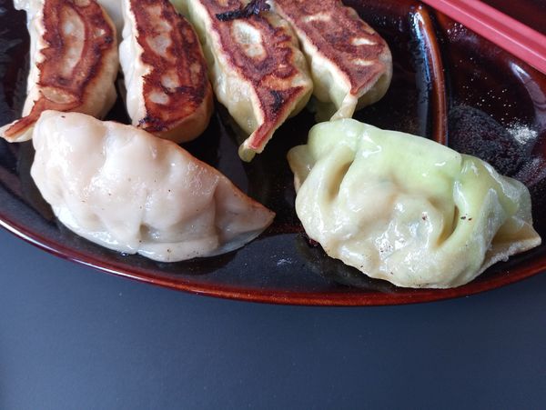 「ラーメンのセットハーフ＆ハーフ餃子220円」@トラック野郎 沼南町店の写真