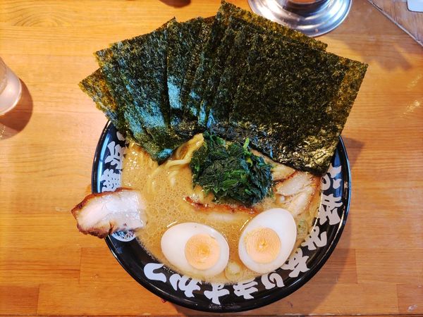 「特製ラーメン」@横浜家系ラーメン 辻田家 小山本店の写真