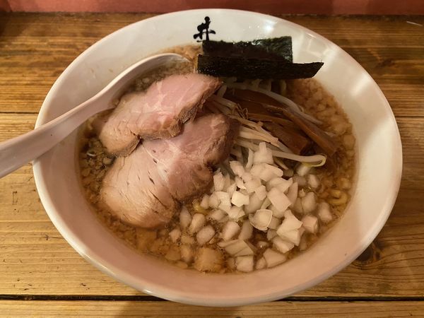 「背脂醤油ラーメン(900円)」@井田商店の写真