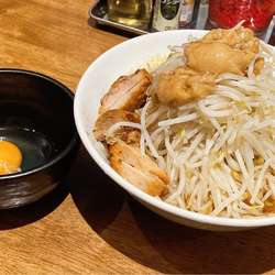 ブタメン大＋生たまご