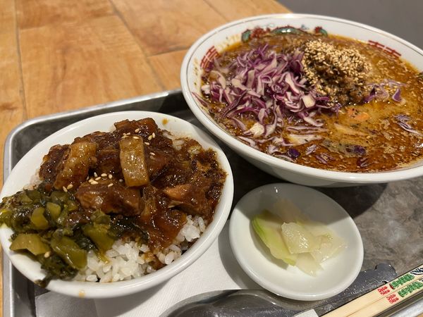 「担々麺」@魯肉飯と担担麺専門店 魯担の写真