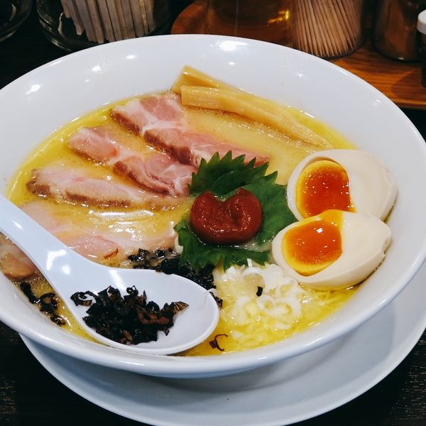 「味玉焼豚濃厚鶏白湯麺+雑炊」@超濃厚鶏白湯ラーメン専門店 自家製麺 鶏ふじの写真