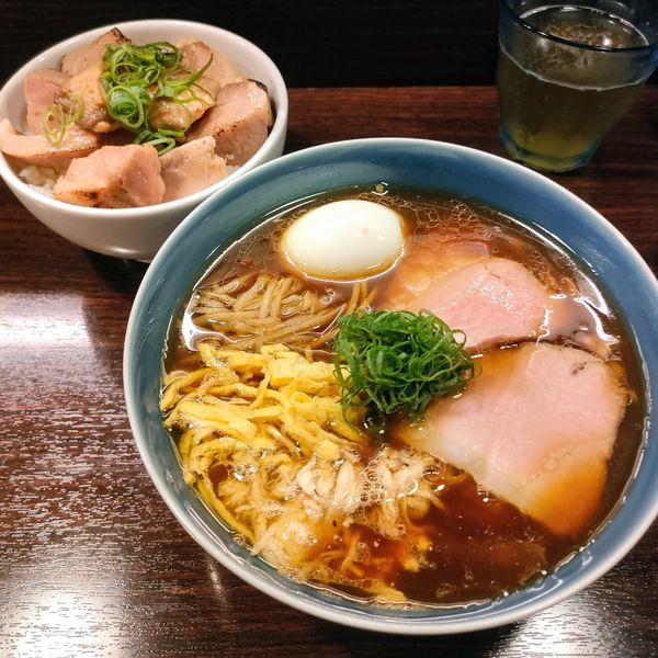 「味玉醤油そば､豚飯」@麺屋 ルリカケスの写真