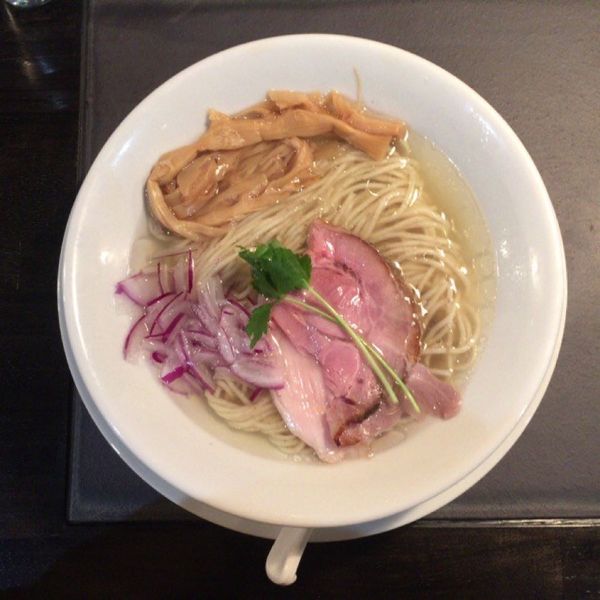 「塩らぁめん」@KaneKitchen Noodlesの写真
