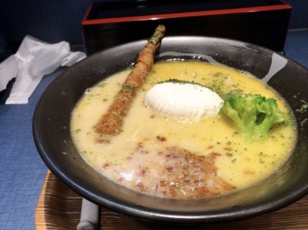 「鶏白湯そば」@麺巧 潮の写真