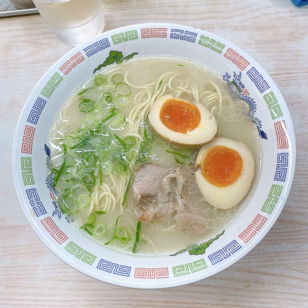 「ラーメン」@博多ラーメン はかたや 堅粕店の写真