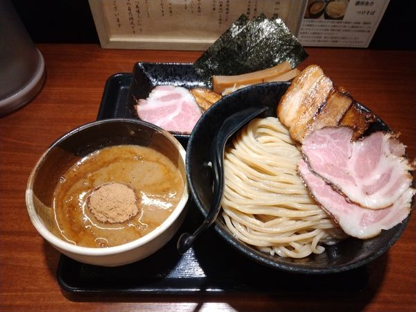 「つけそば　特ゆいが」@ゆいが 総本店の写真