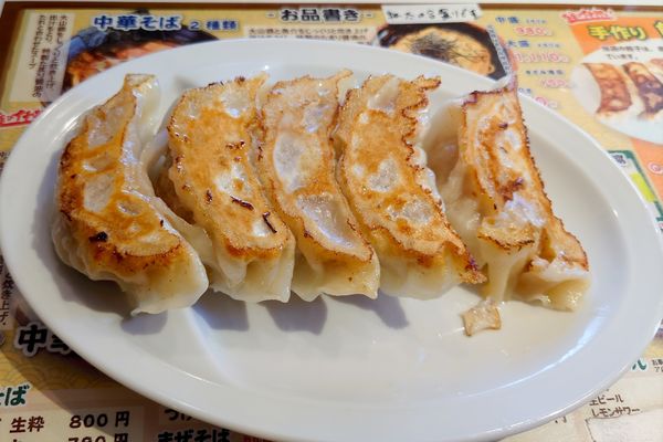 「焼き餃子　一人前440円→220円（3のつく日サービス）」@麺通 幹づ記の写真