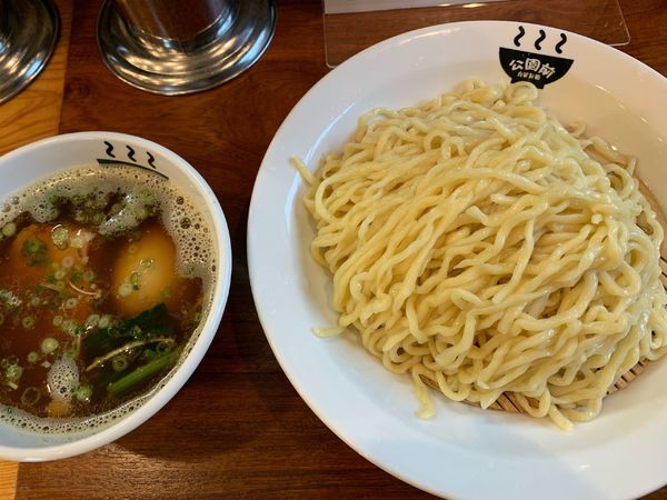 「醤油つけ麺味玉極太手もみ麺」@公園前の写真