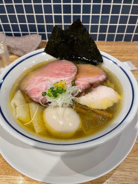 「特製中華そば醤油」@手打式超多加水麺 ののくらの写真