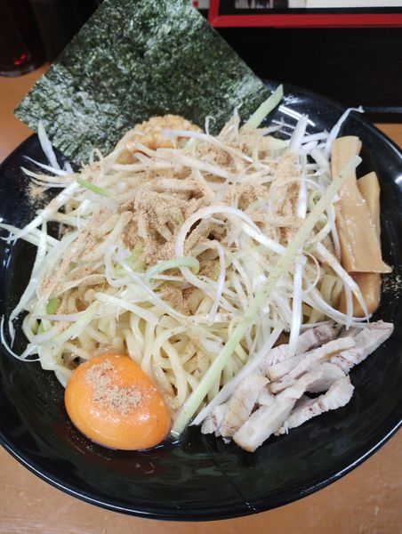 「まぜそば(中盛)(魚介)」@横浜ラーメン 湘家 前橋店の写真