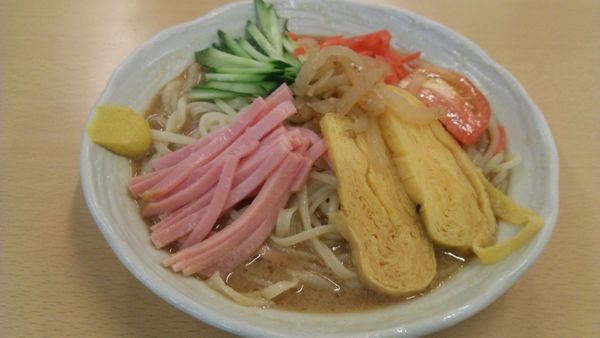 「冷やし中華  968円」@手打拉麺 焼小龍包 京の華の写真