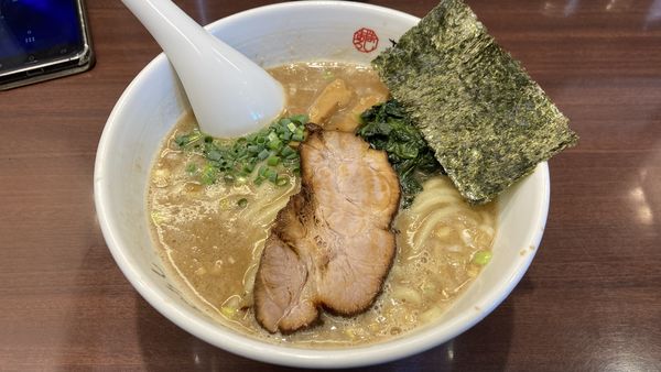 「らーめん」@豚骨醤油らーめん まぼろしの写真