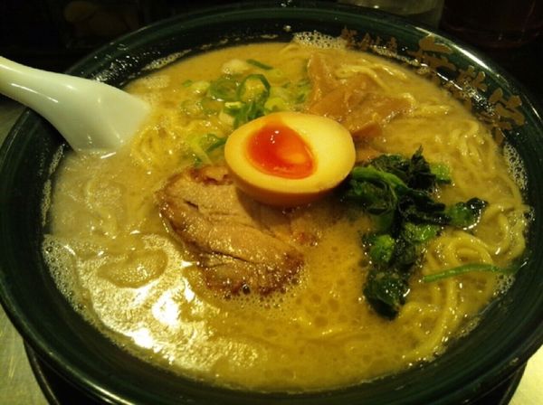 「本丸麺」@麺創房 無敵家の写真