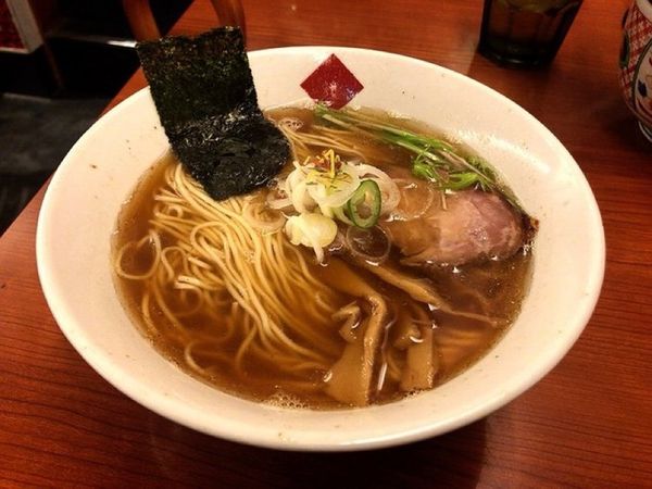 「醤油 中華そば」@東京の中華そば ちよがみの写真