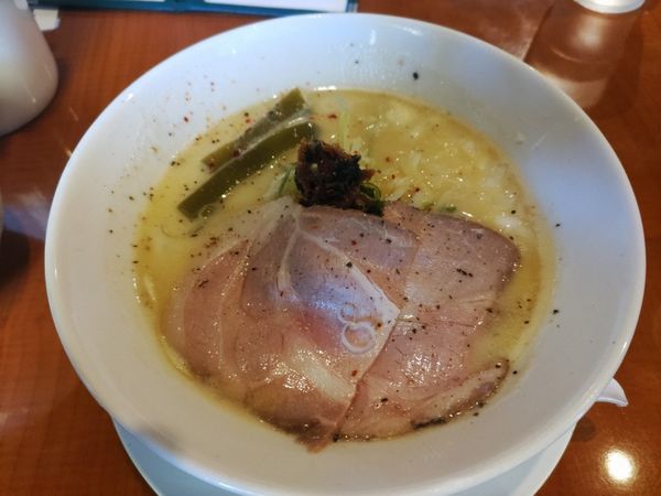 「鶏塩白湯らー麺（へしこ入り）」@麺屋 ほぃの写真