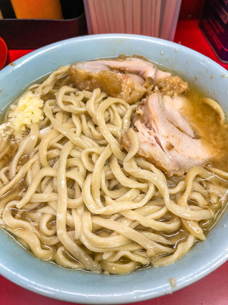 「小ラーメン（ヤサイ抜きニンニク少なめ）」@ラーメン二郎 中山駅前店の写真