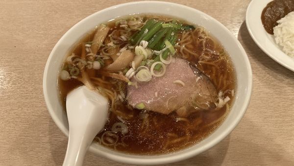 「ラーメン＆カレーセット」@栄屋ミルクホールの写真