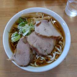 中華そば 中 680円