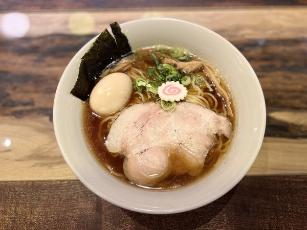 「味玉とり中華そば900円」@らーめん えの木の写真