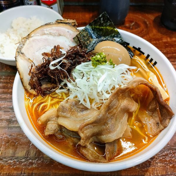 「濁りゼロ､悪魔肉､青唐､半ライス」@元祖一条流がんこラーメン たま館分店の写真