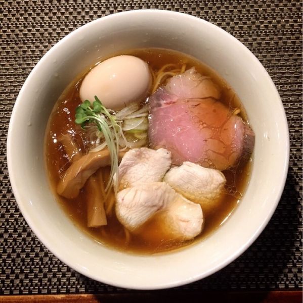 「特製 鶏そば」@らぁ麺 やまぐちの写真