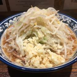 醤油ラーメン200ｇ(800¥)