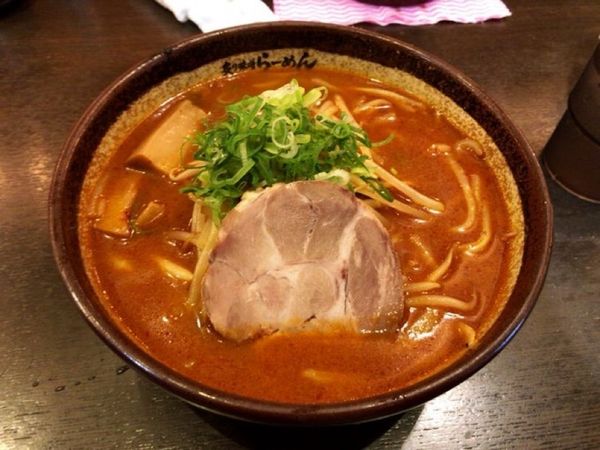 「炙り辛味噌ラーメン」@真武咲弥 渋谷店の写真