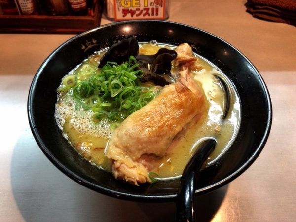 「鶏王らーめん」@鶏王けいすけ 秋葉原店の写真