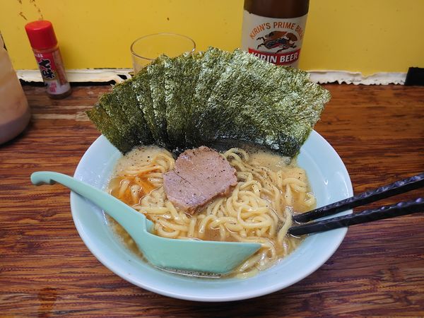 「ラーメン かため のり増し」@まこと家の写真