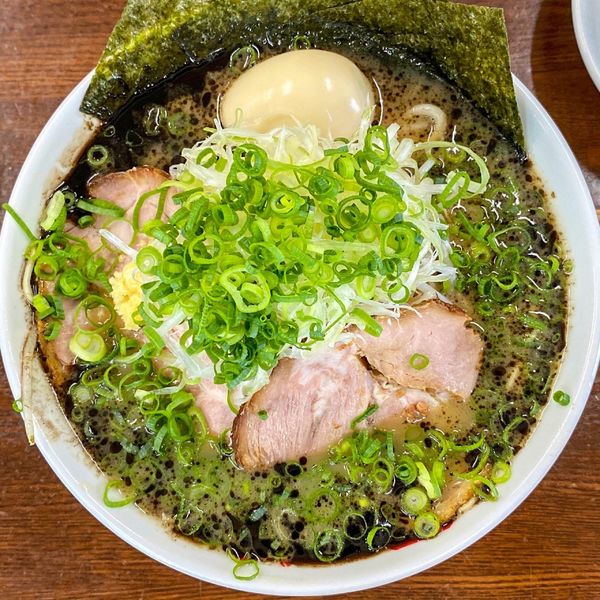 「なんつッ亭スペシャル ¥1,200 生しぼりにんにく ¥0」@なんつッ亭 秦野本店の写真