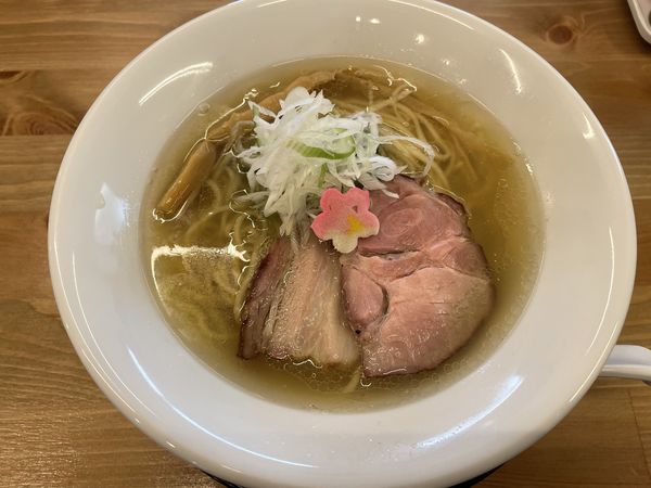 「白醤油そば」@麺彩 こはねの写真