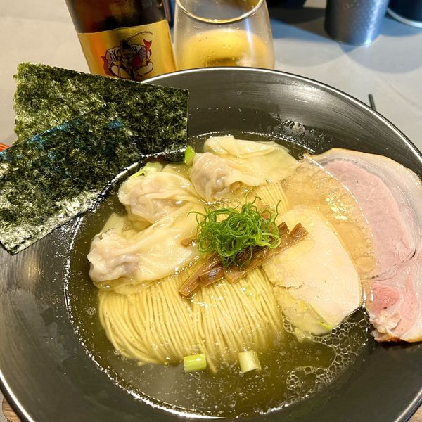 「ワンタン塩らぁ麺＋SAPPOROエビス」@Ramen Break Beatsの写真