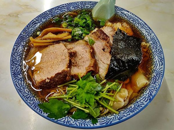 「チャーシューワンタンメン」@味の大西 真鶴店の写真