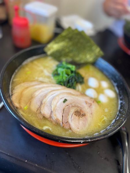 「塩豚骨チャーシューラーメン(大)」@横浜家系ラーメン すずき家 愛の写真