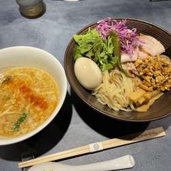 限定味噌RAMENガパオ つけそばstyle