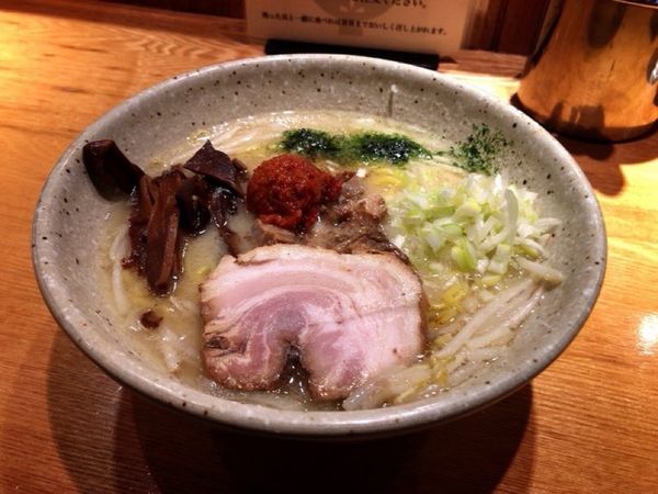 「辛味噌らーめん」@つじ田 味噌の章 飯田橋店の写真