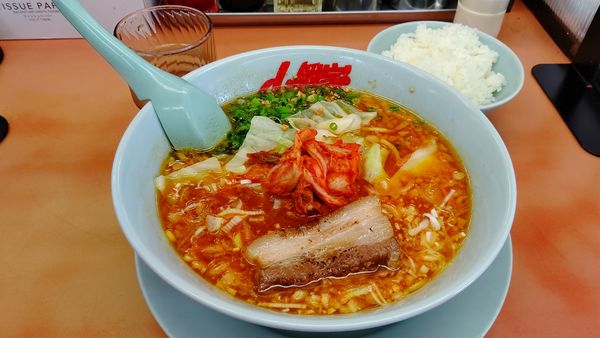 「期間限定旨辛スタミナ（サービス券13枚）＋半ライス１３０円」@ラーメン山岡家 笛吹店の写真